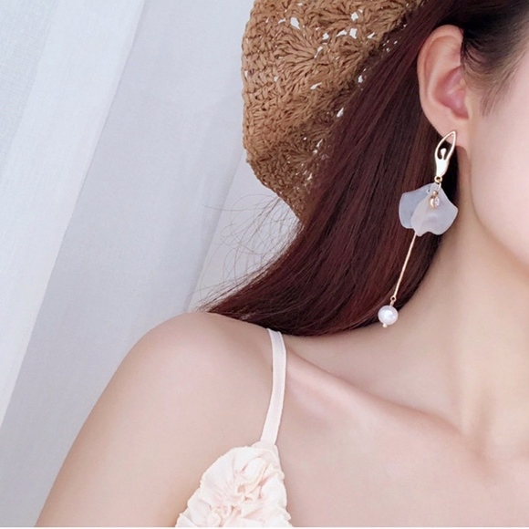 Ballet Dancer with Tulle Drop Pearl Gold Earrings - Picture 4 of 8